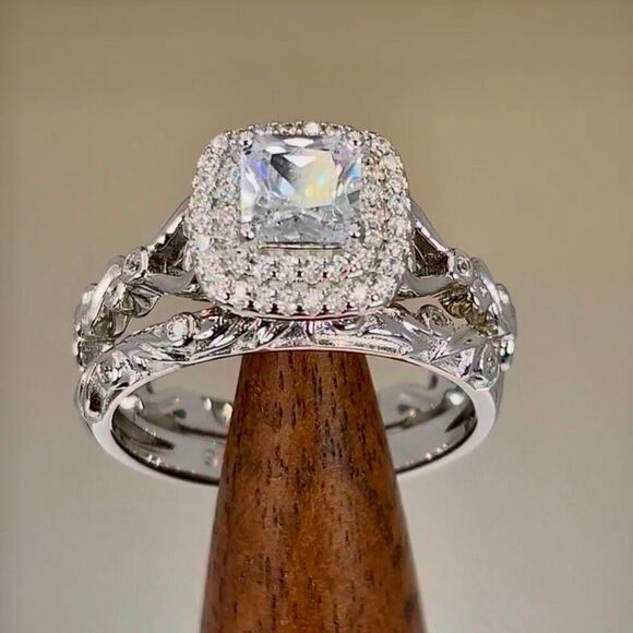 Sterling Silver Clear CZ Vintage Engagement Ring Set New - Picture 11 of 13